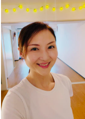 村上まりこ